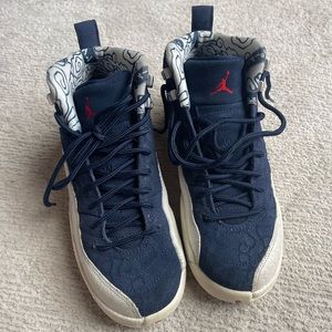 Nike Air Jordon 12 Retro size 4.5